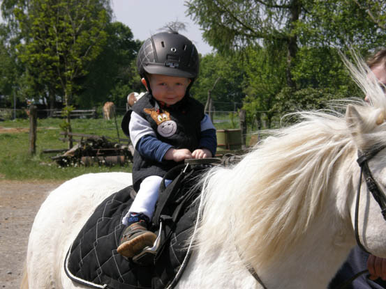 Reiten fördert Kinder...